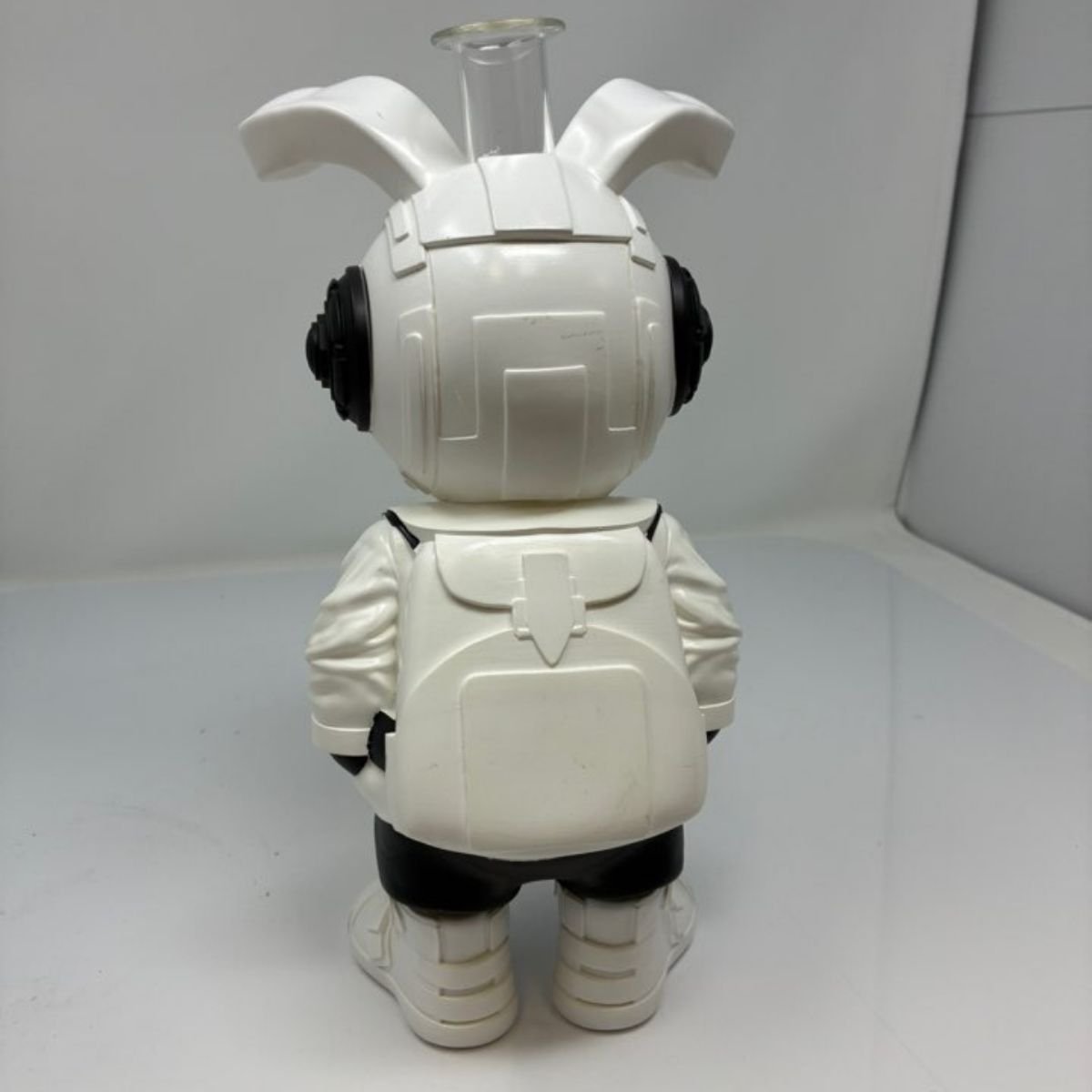 WP98 ASTRO BUNNY image 2